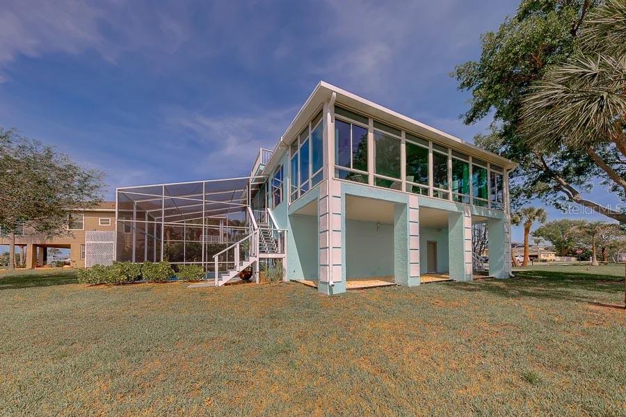 Image 75 of 100 For 2106 Pelican Court