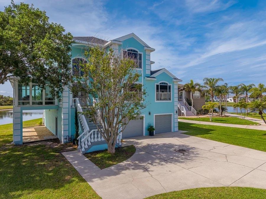 Image 89 of 100 For 2106 Pelican Court