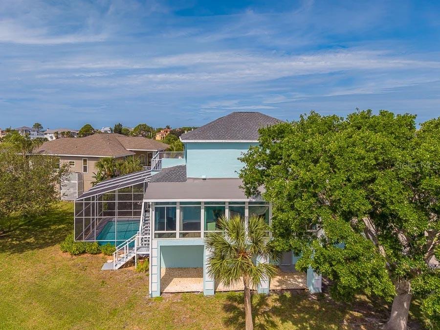 Image 90 of 100 For 2106 Pelican Court