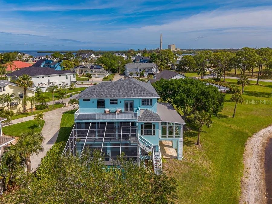 Image 92 of 100 For 2106 Pelican Court