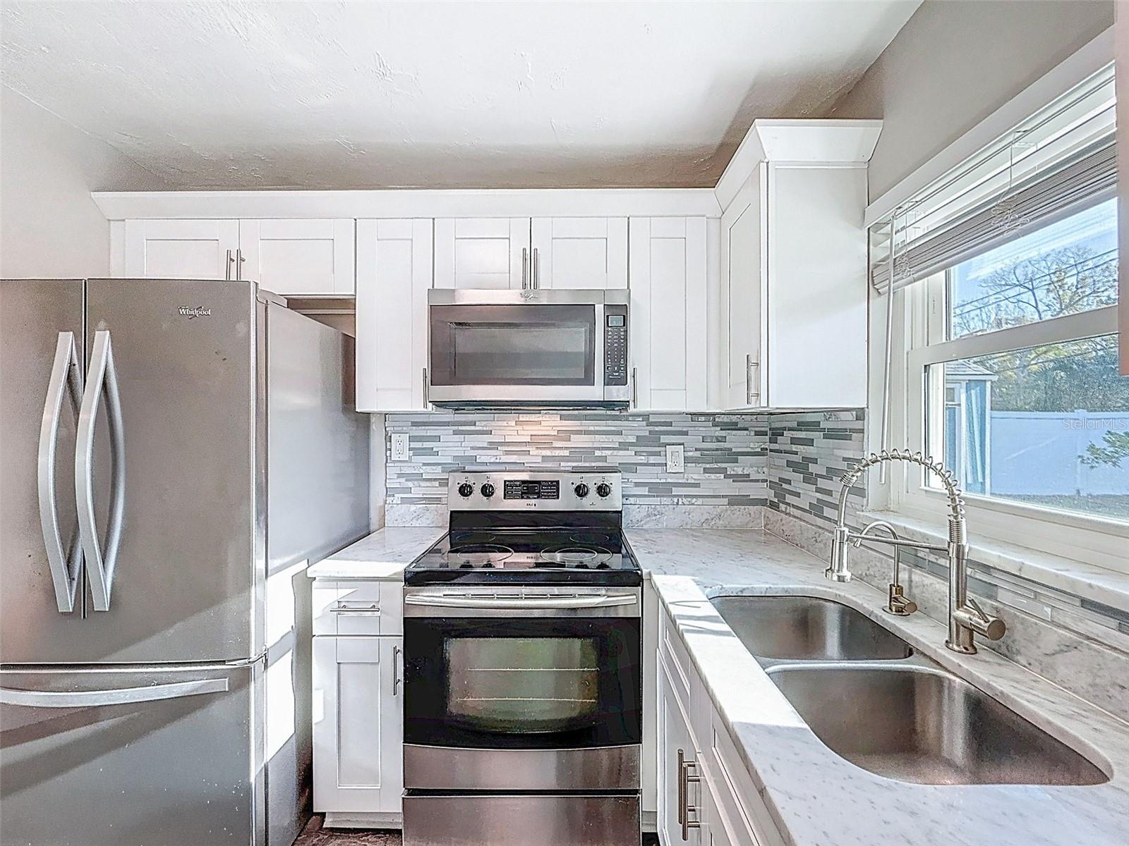 Image 14 of 44 For 7401 16th St N