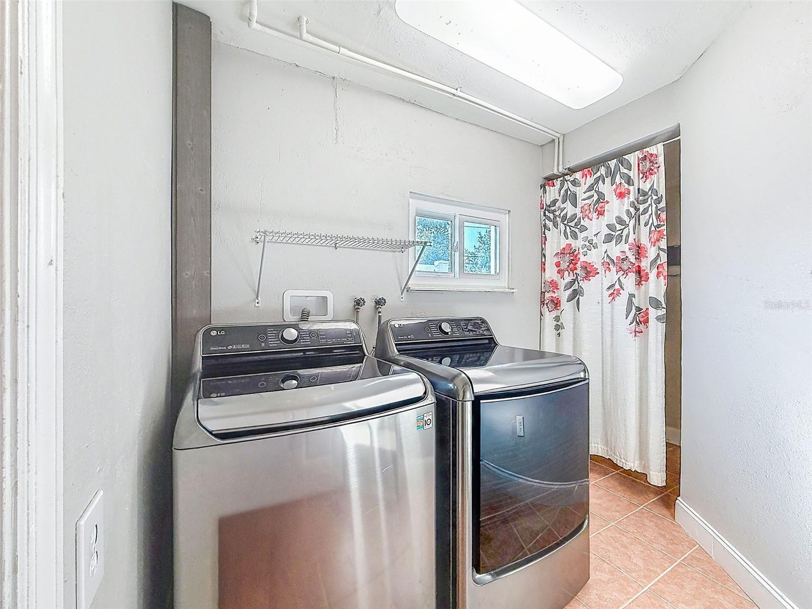 Image 18 of 44 For 7401 16th St N