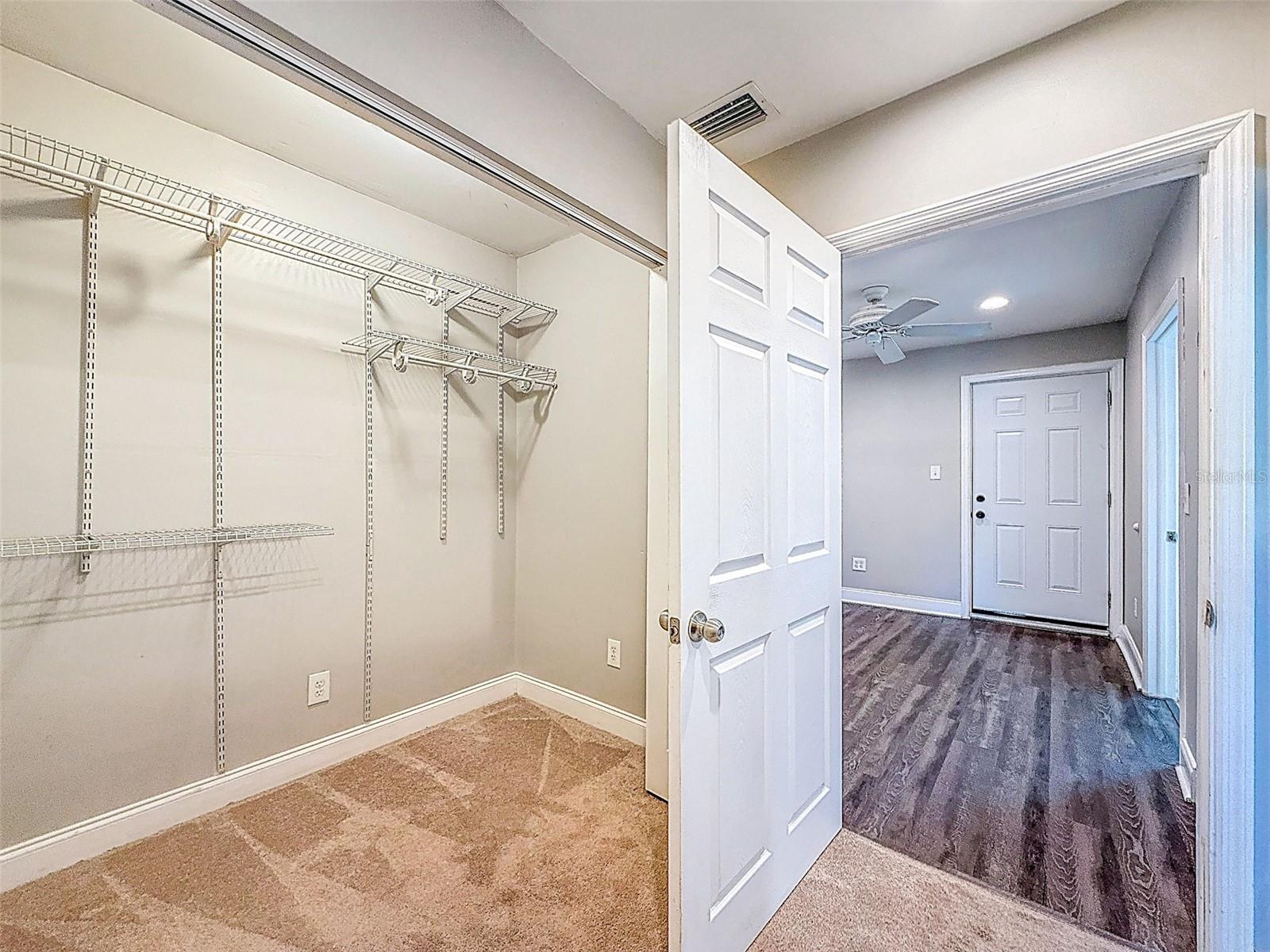 Image 19 of 44 For 7401 16th St N