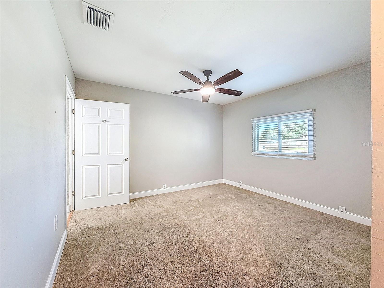 Image 21 of 44 For 7401 16th St N