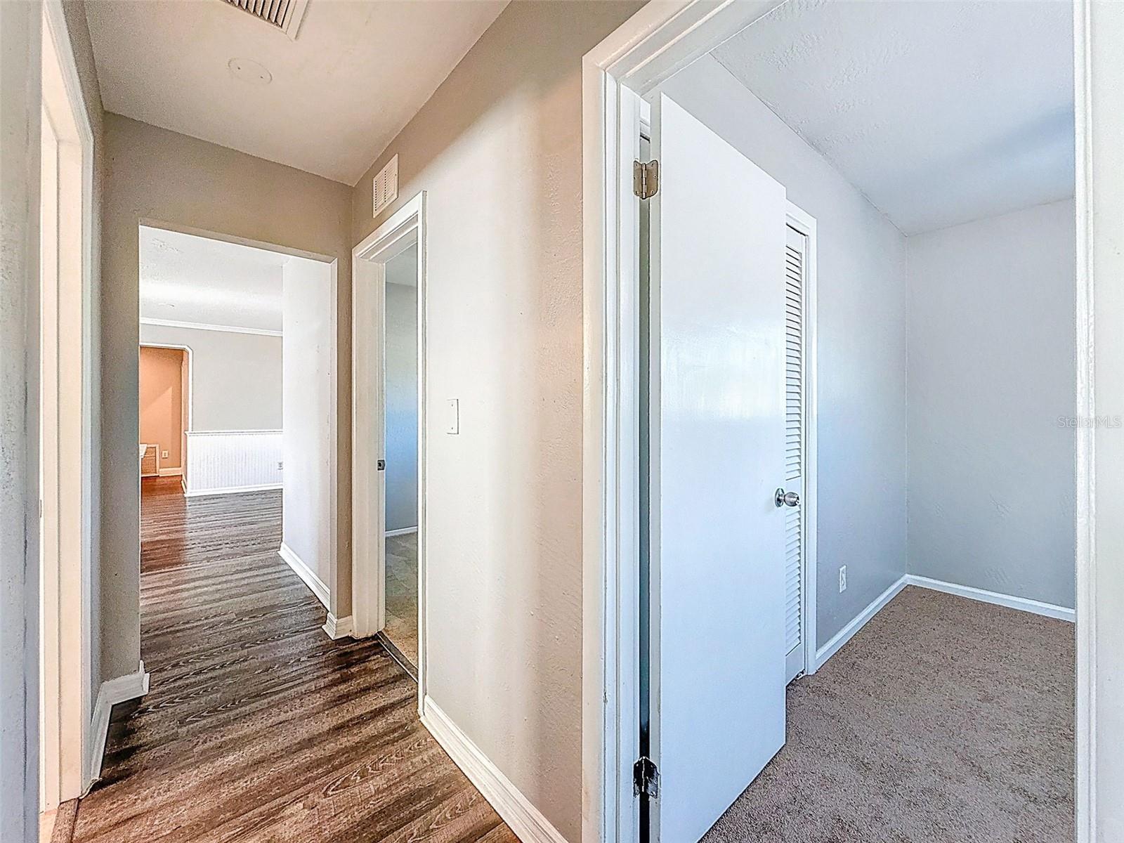 Image 30 of 44 For 7401 16th St N