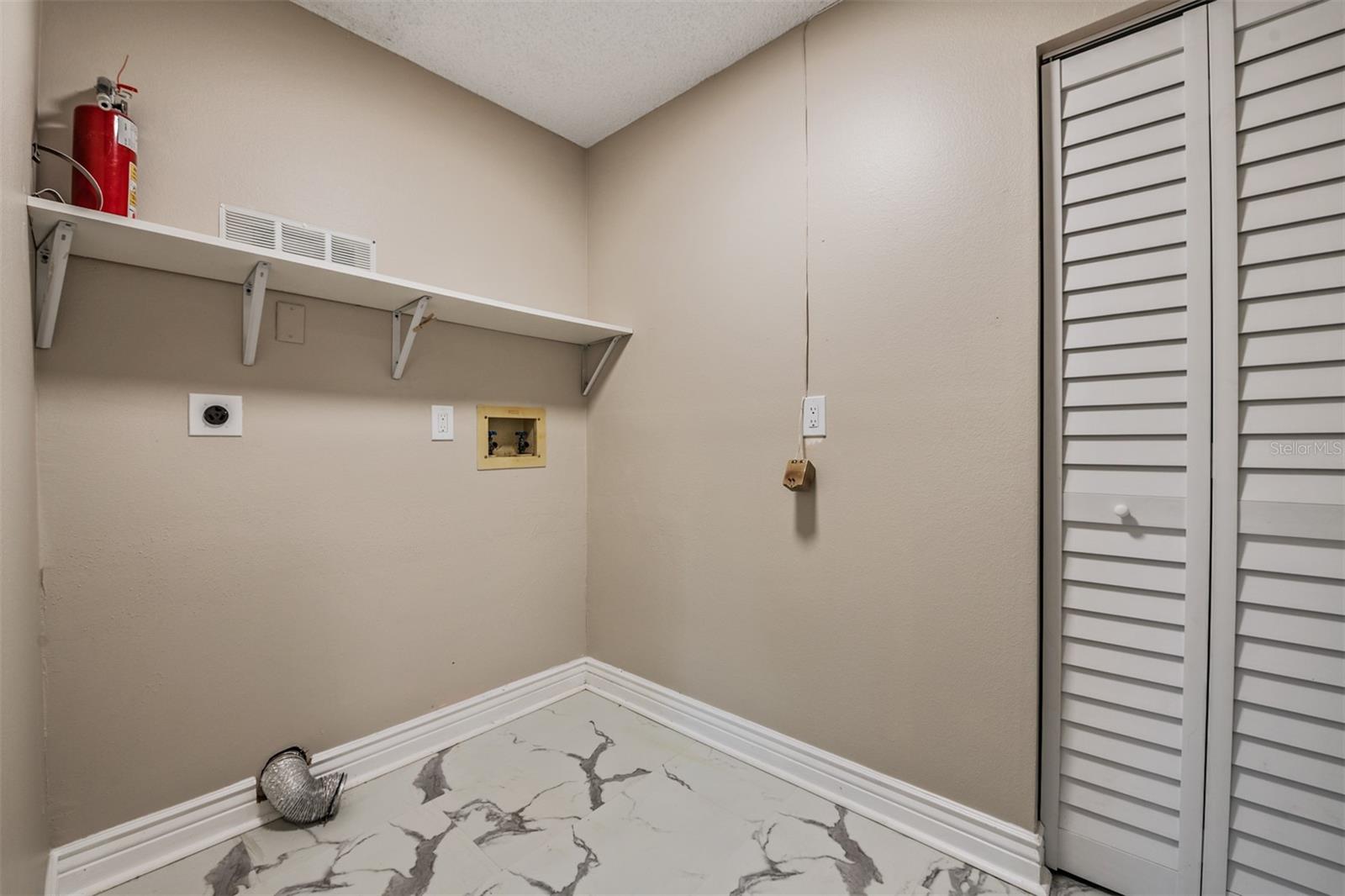 Image 17 of 24 For 1801 Lake Road 6d