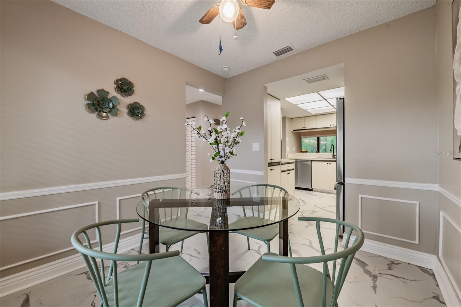 Image 9 of 24 For 1801 Lake Road 6d