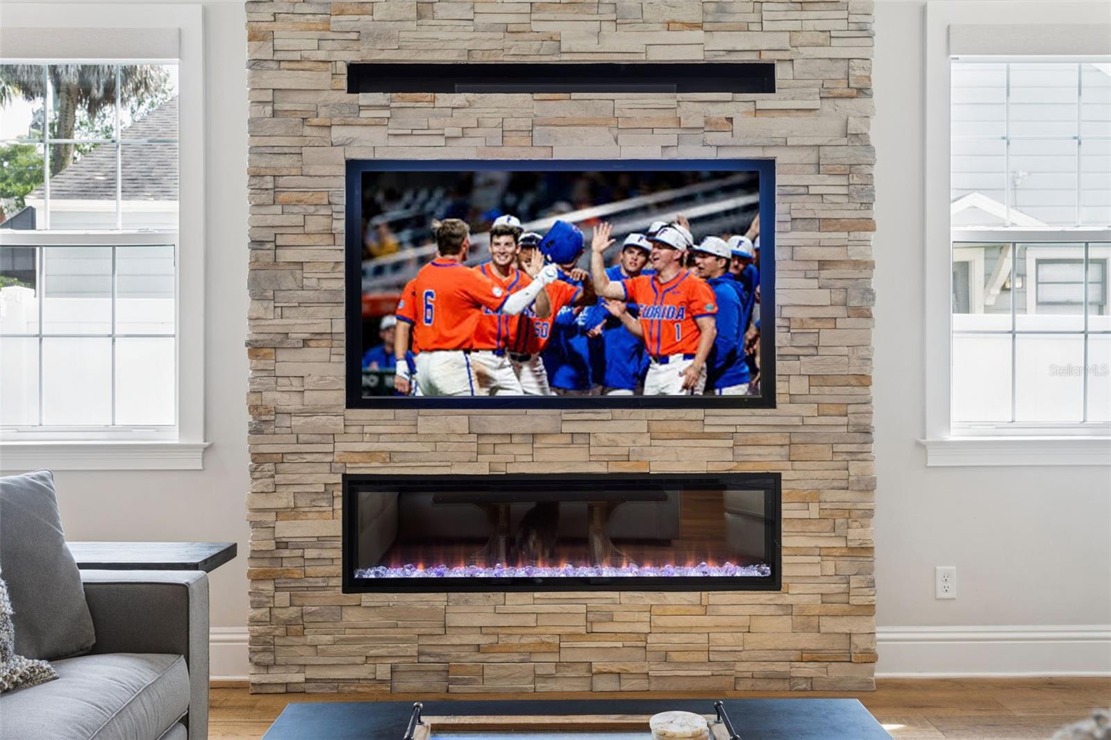 Image 10 of 49 For 2509 Palm Drive