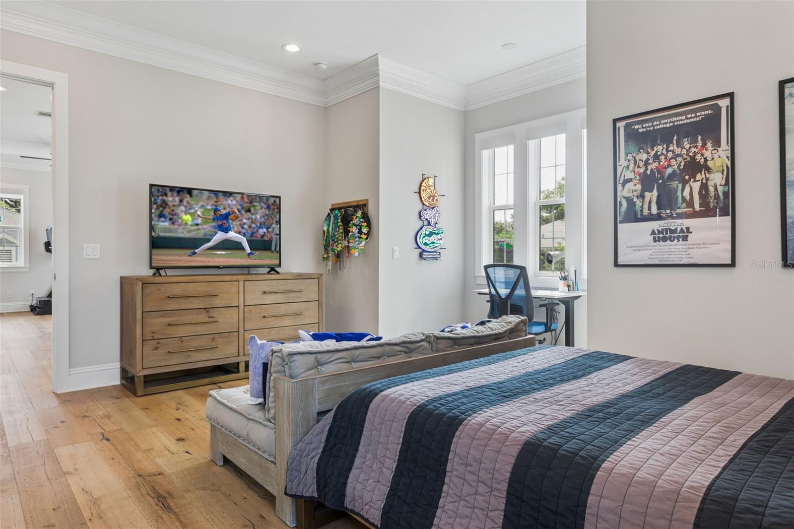 Image 34 of 49 For 2509 Palm Drive