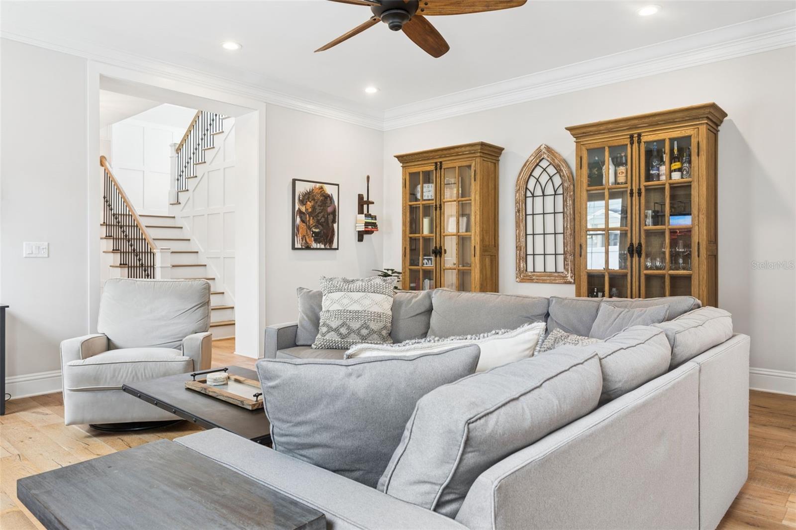 Image 8 of 49 For 2509 Palm Drive