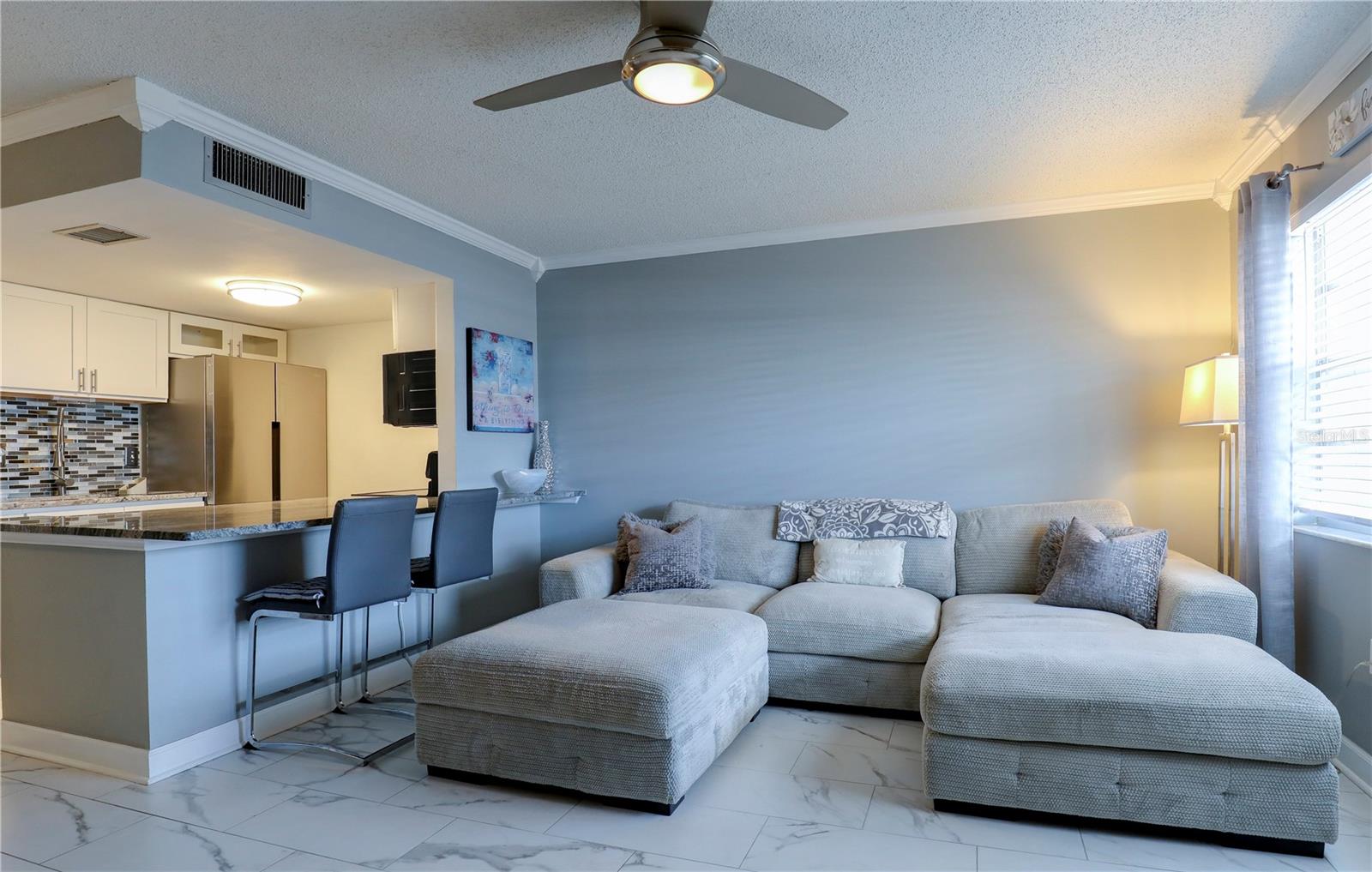 Image 11 of 30 For 9715 Harrell Avenue 24