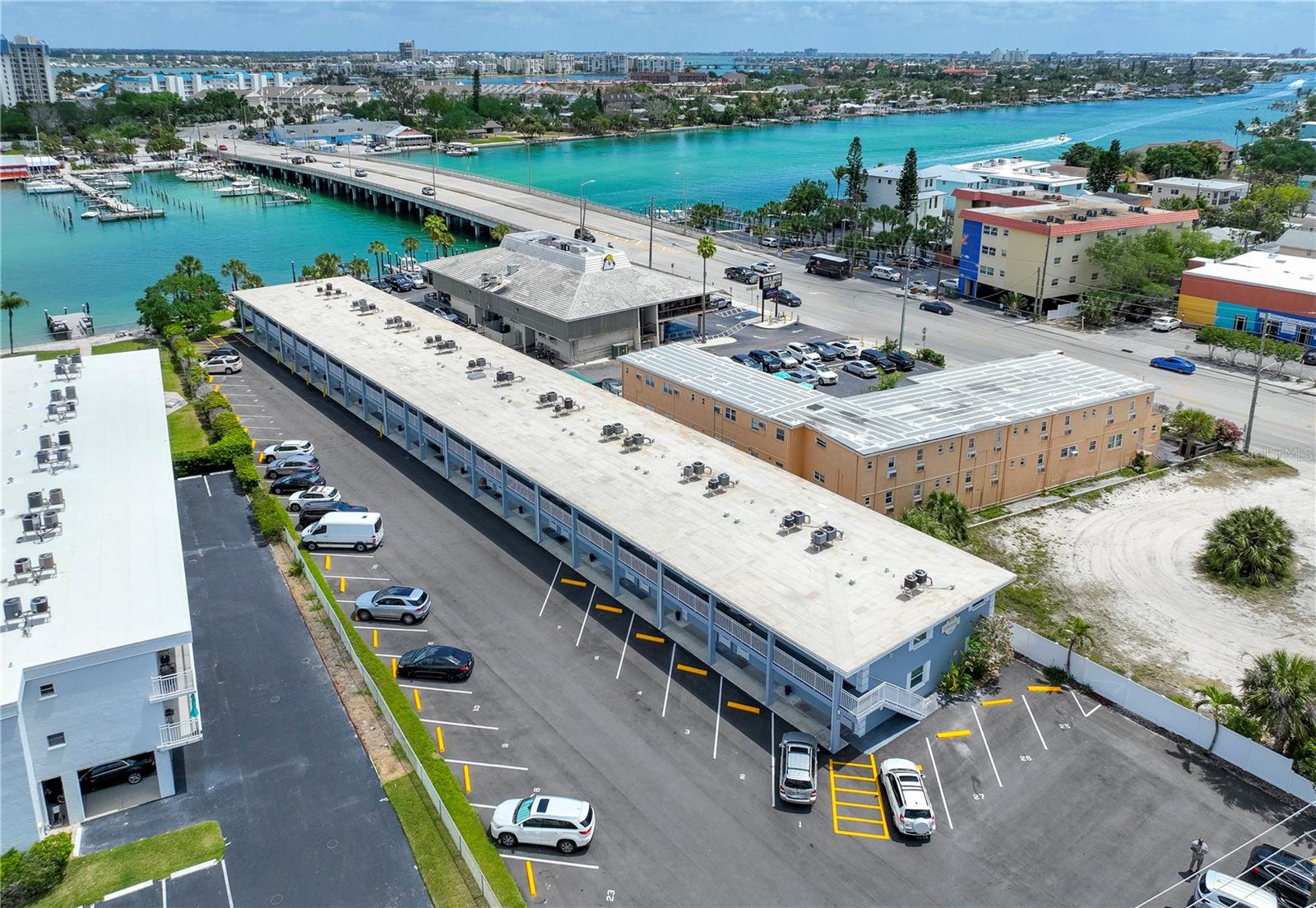 Image 26 of 30 For 9715 Harrell Avenue 24