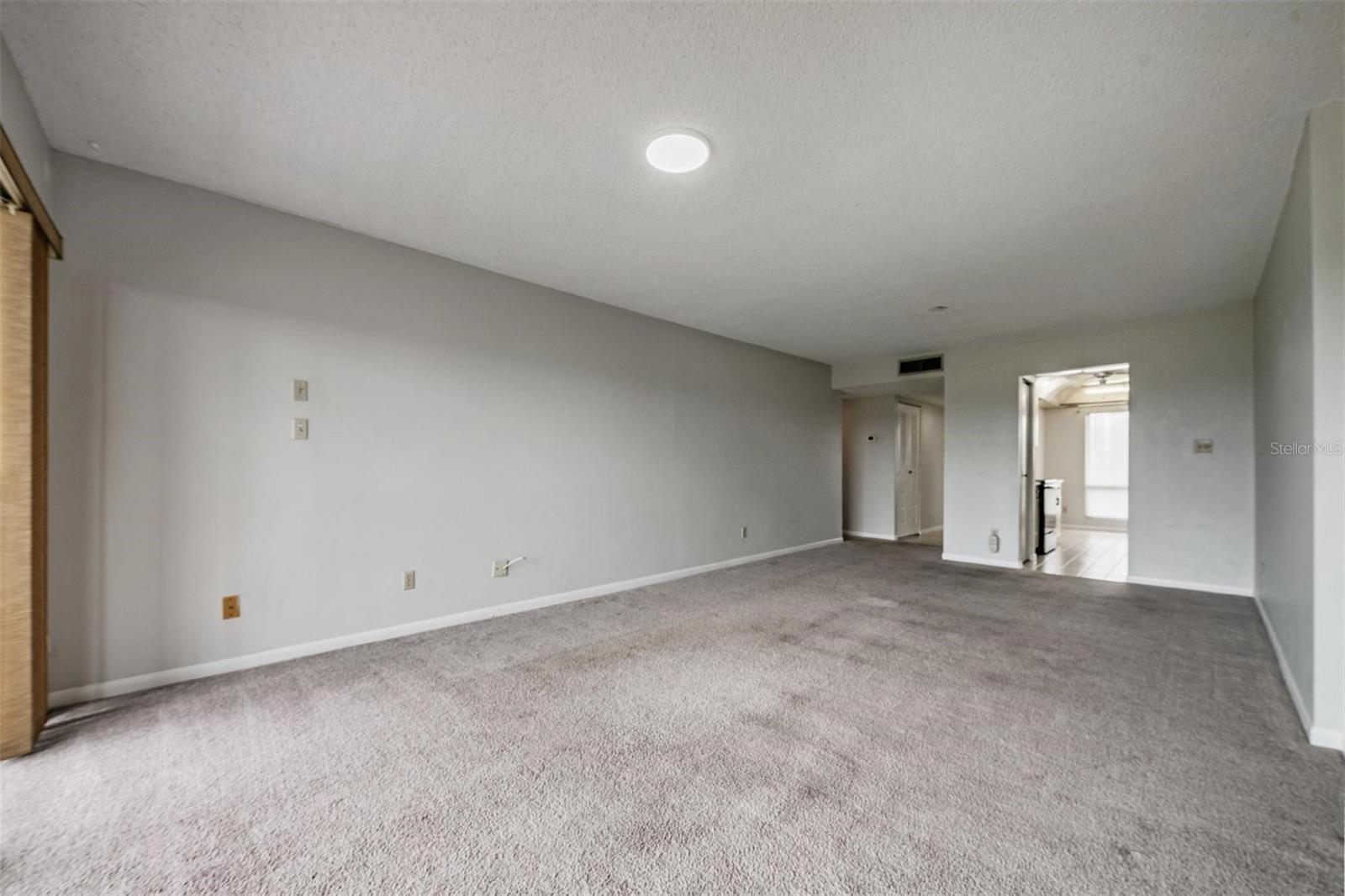 Image 16 of 51 For 3400 Cove Cay Drive 4b