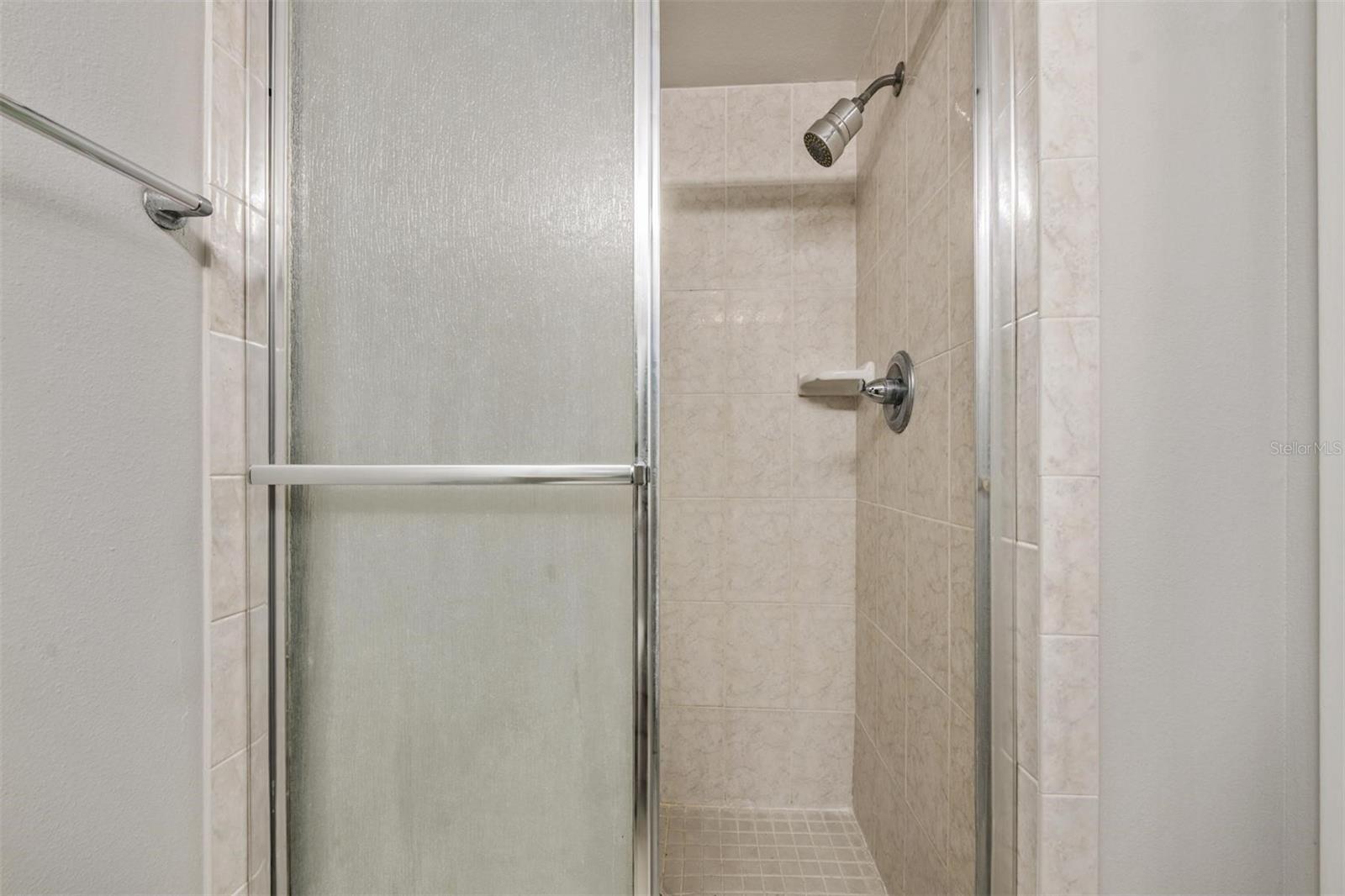 Image 26 of 51 For 3400 Cove Cay Drive 4b