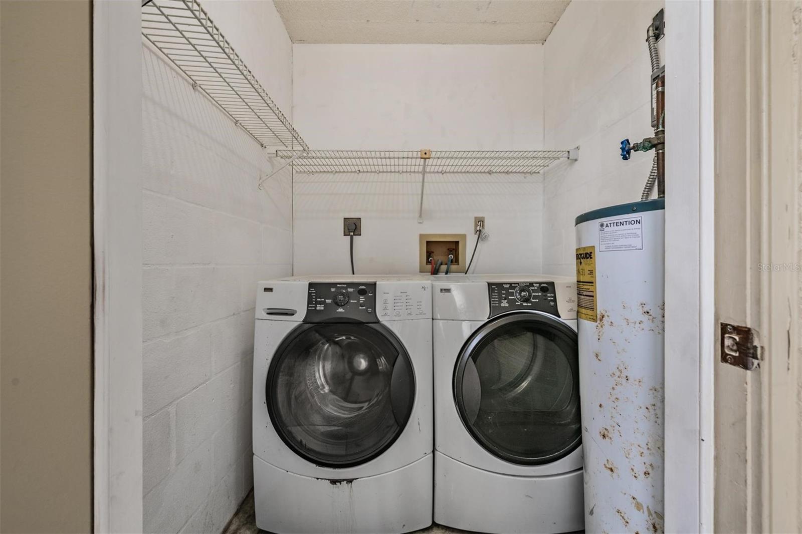 Image 28 of 51 For 3400 Cove Cay Drive 4b