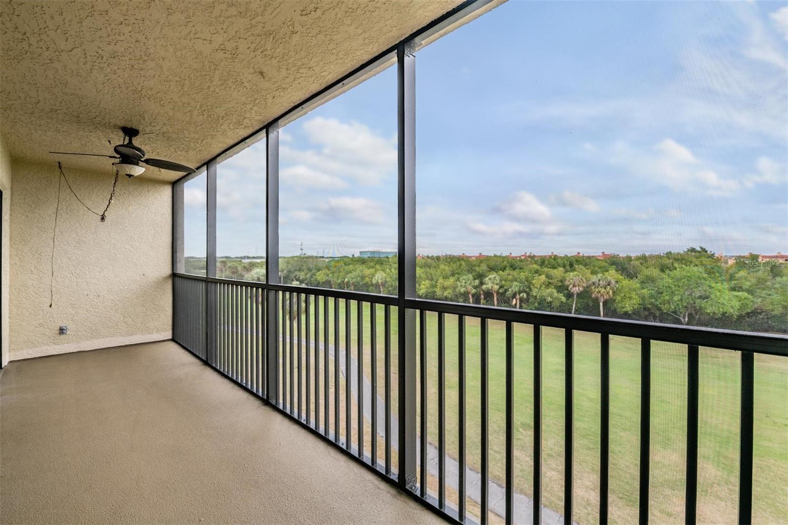 Image 8 of 51 For 3400 Cove Cay Drive 4b