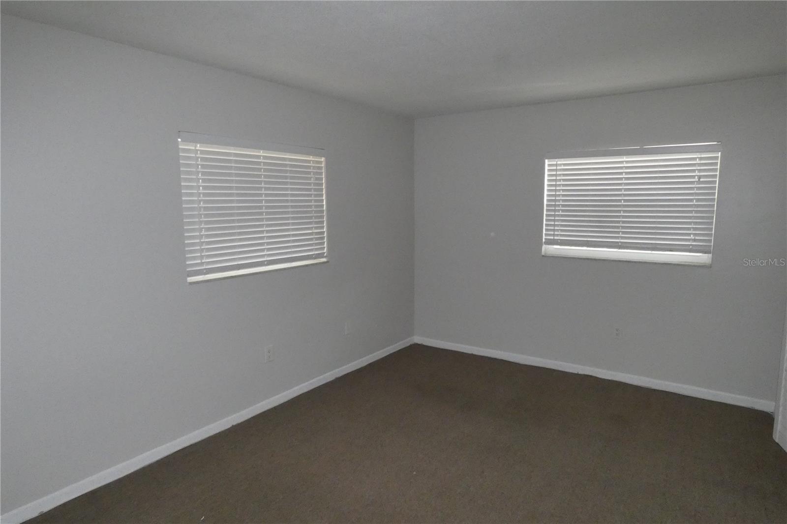 Image 5 of 10 For 5831 8th Avenue N 206