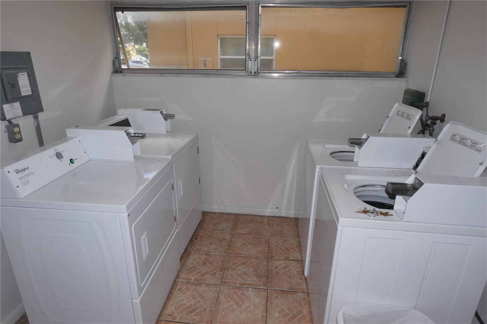 Image 9 of 10 For 5831 8th Avenue N 206