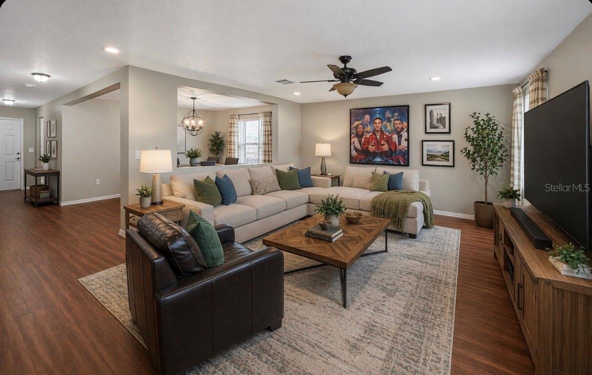 Image 10 of 44 For 11154 Running Pine Drive