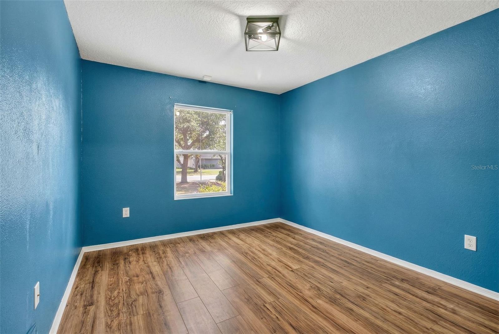 Image 33 of 44 For 11154 Running Pine Drive