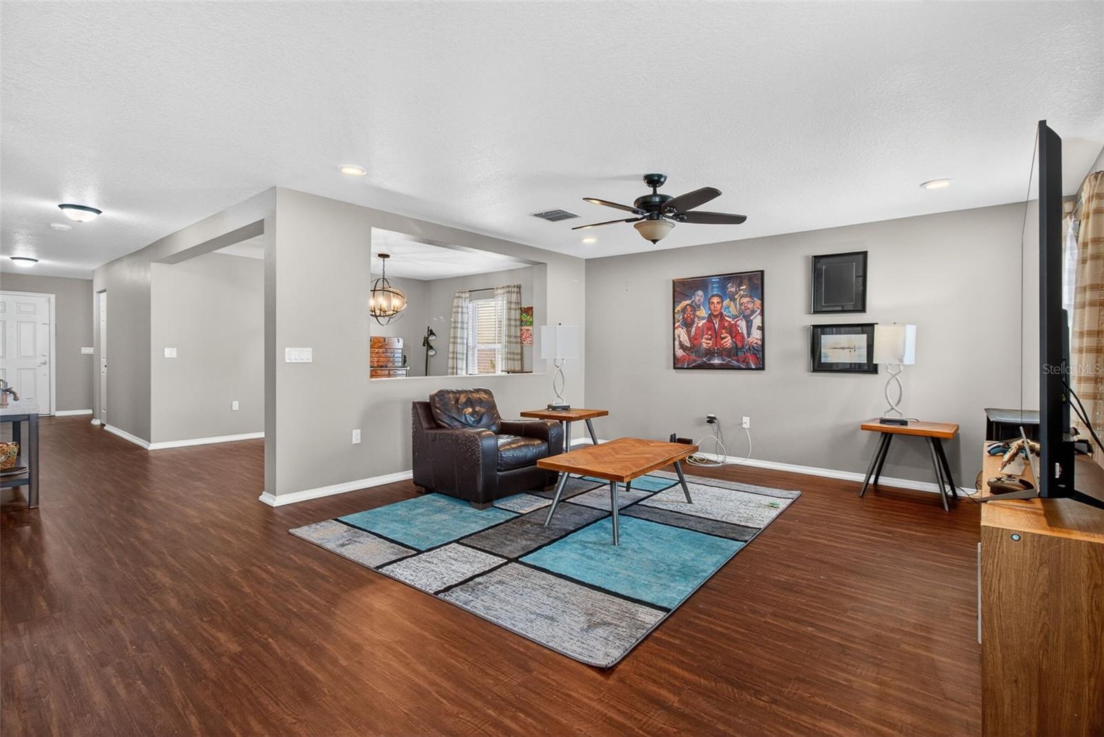 Image 9 of 44 For 11154 Running Pine Drive