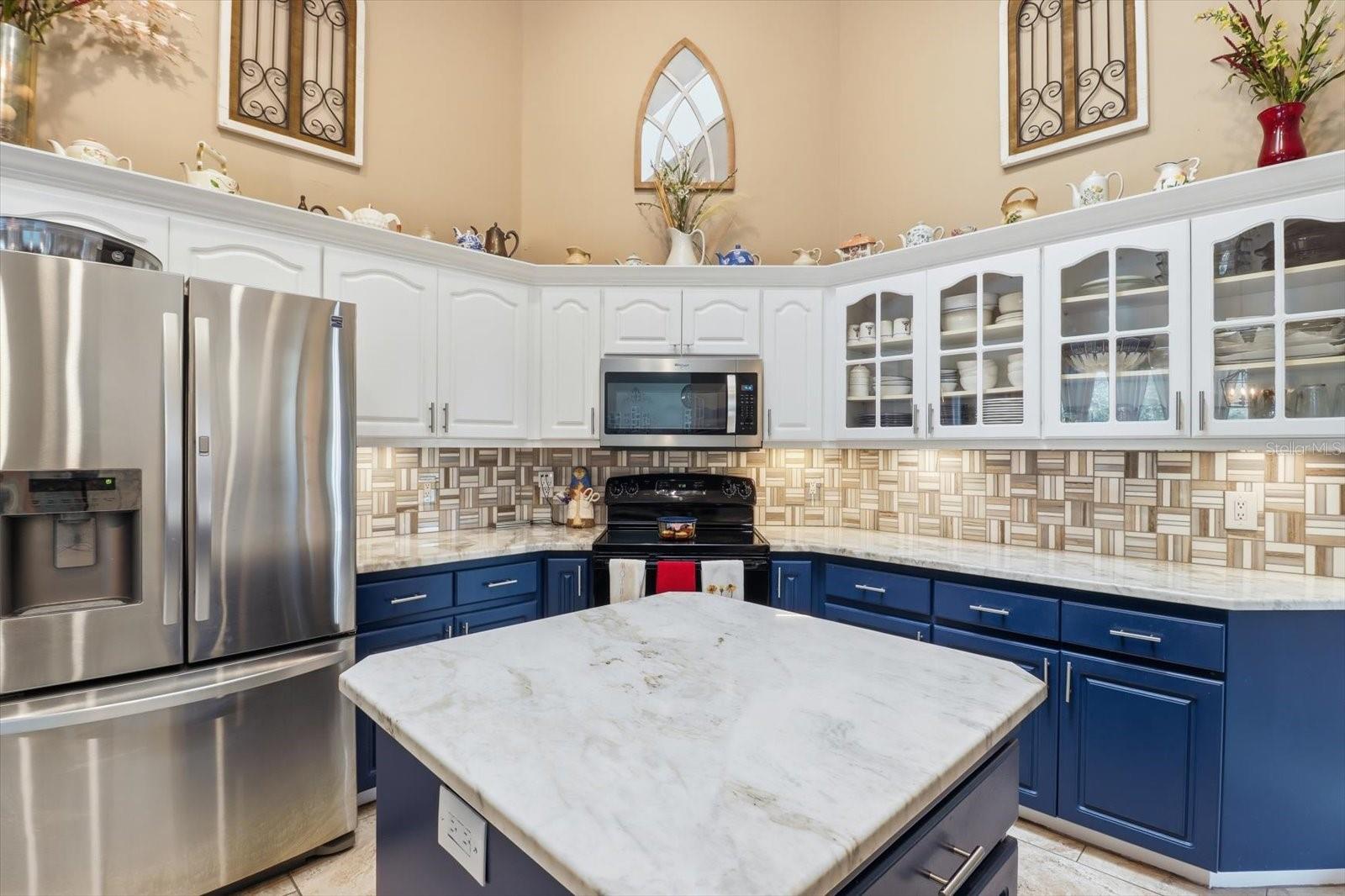 Listing photo id 6 for 30 Pine Street