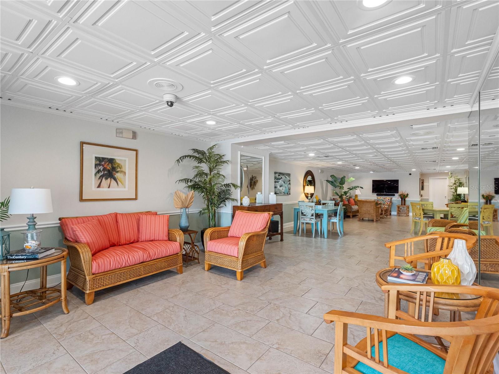 Image 46 of 48 For 100 Bluff View Drive 404c