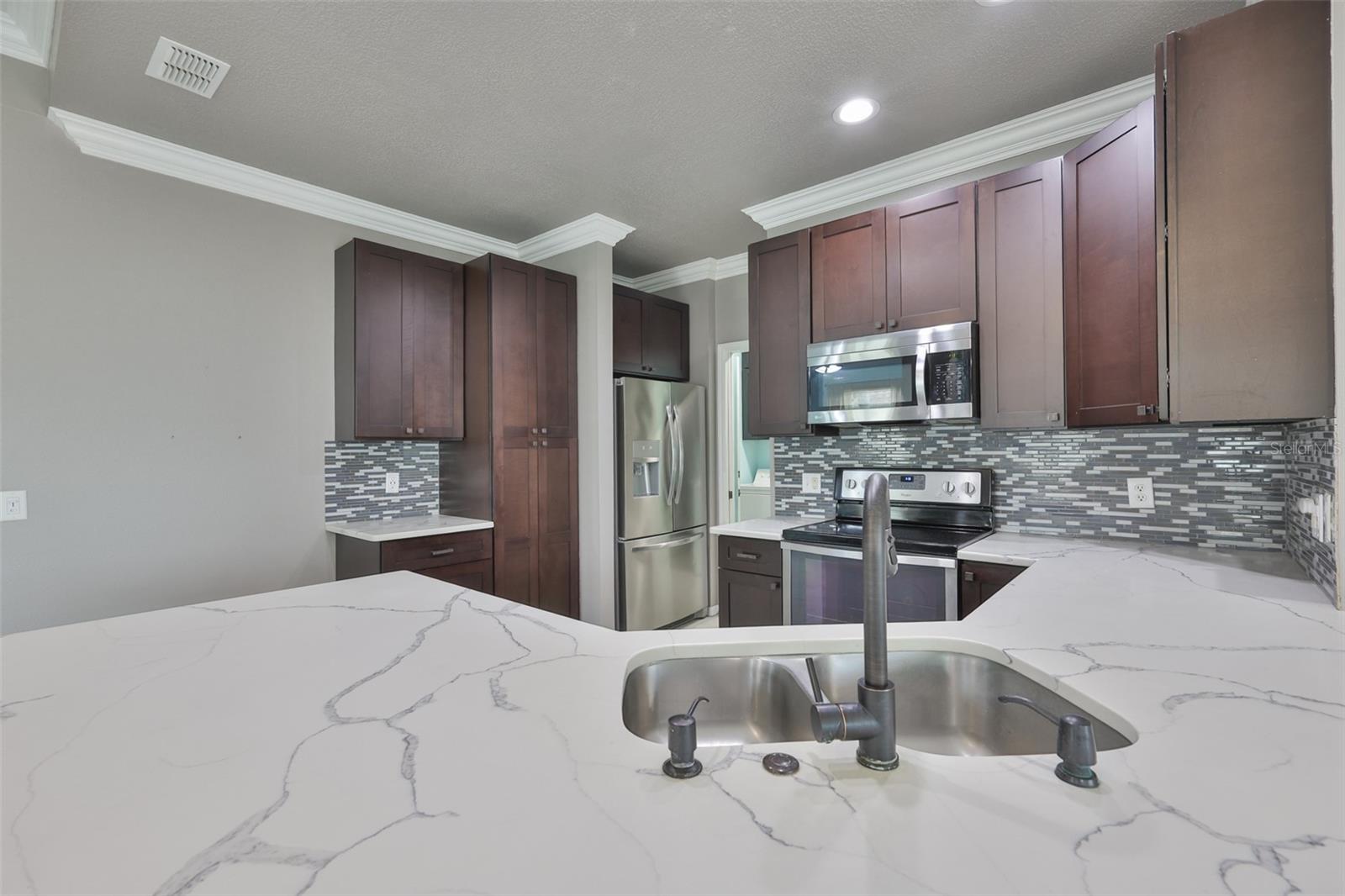 Image 14 of 56 For 1243 Radison Avenue 38