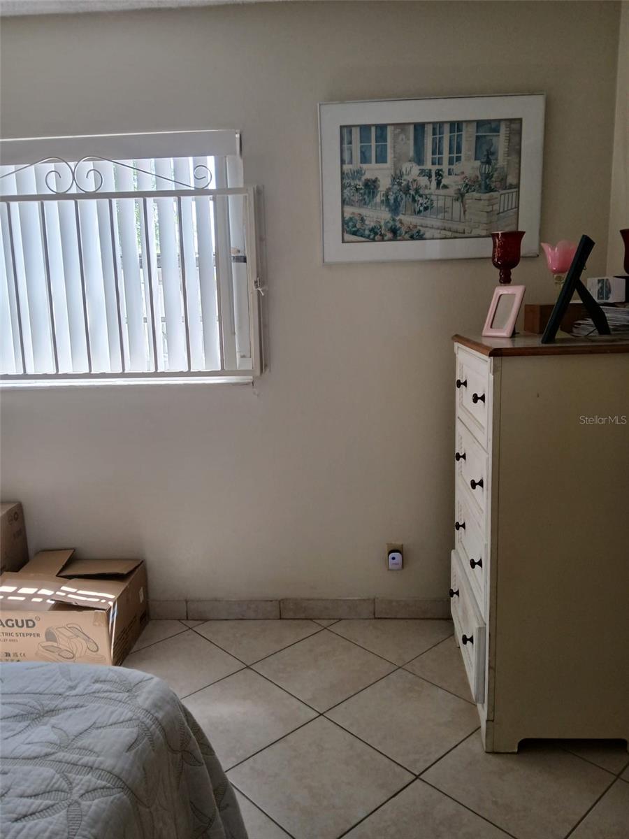 Image 3 of 11 For 2916 Wilder Avenue