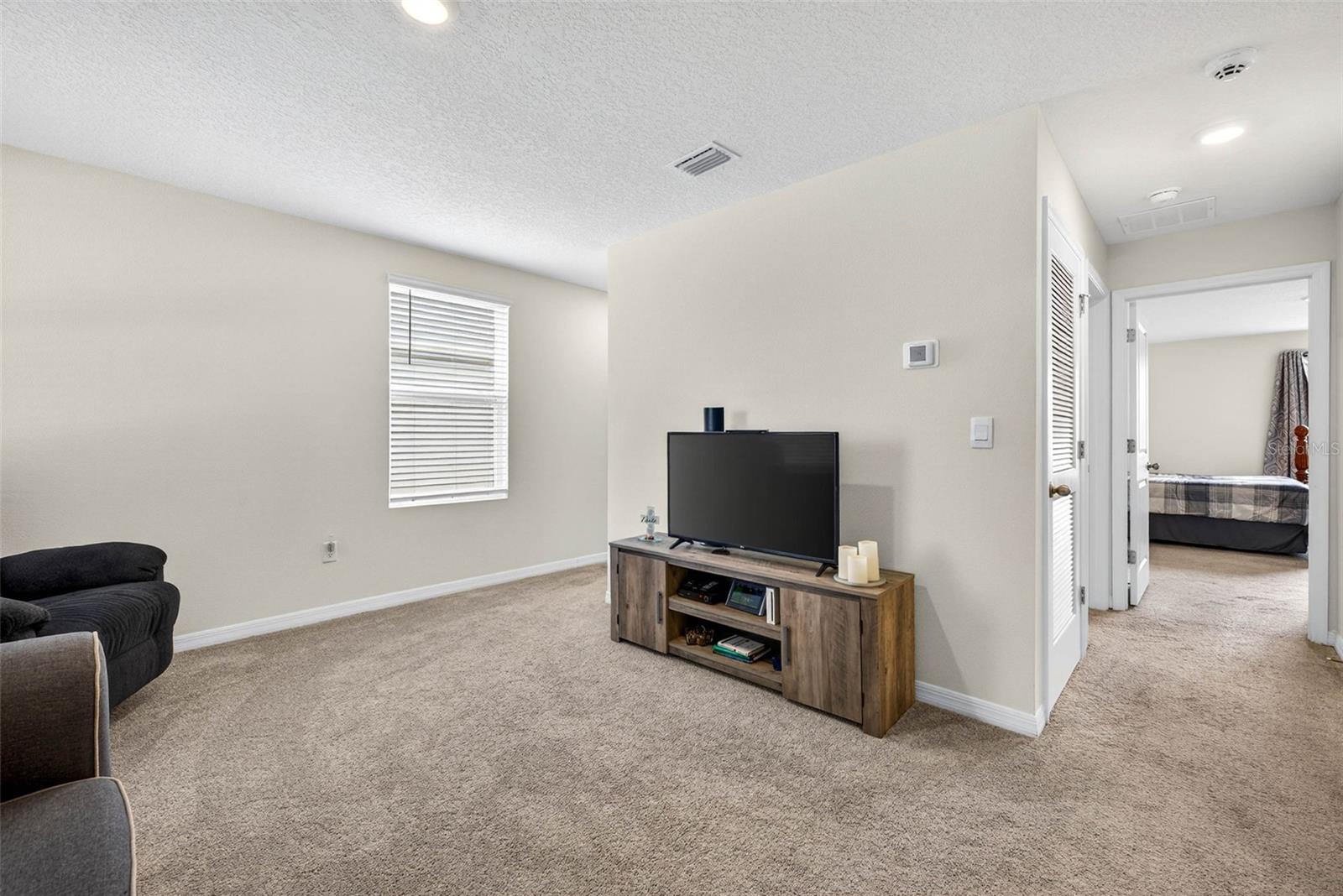 Image 19 of 40 For 13765 Whiskey Daisy Drive