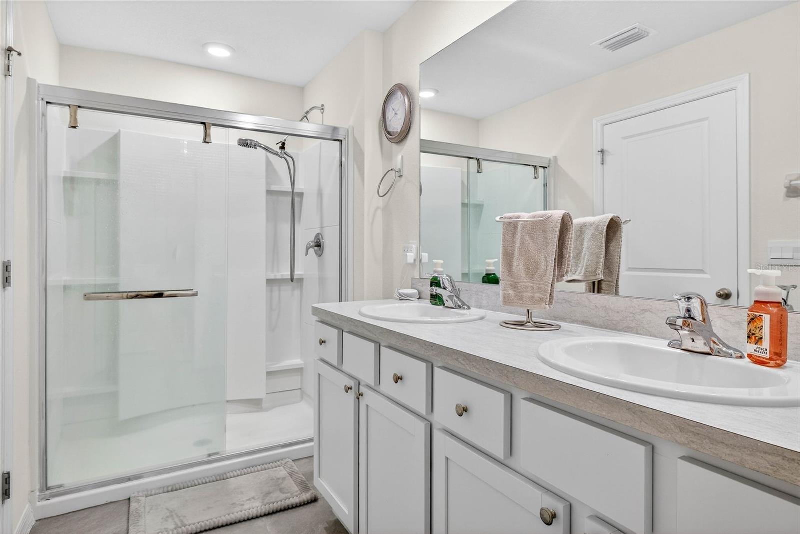 Image 22 of 40 For 13765 Whiskey Daisy Drive