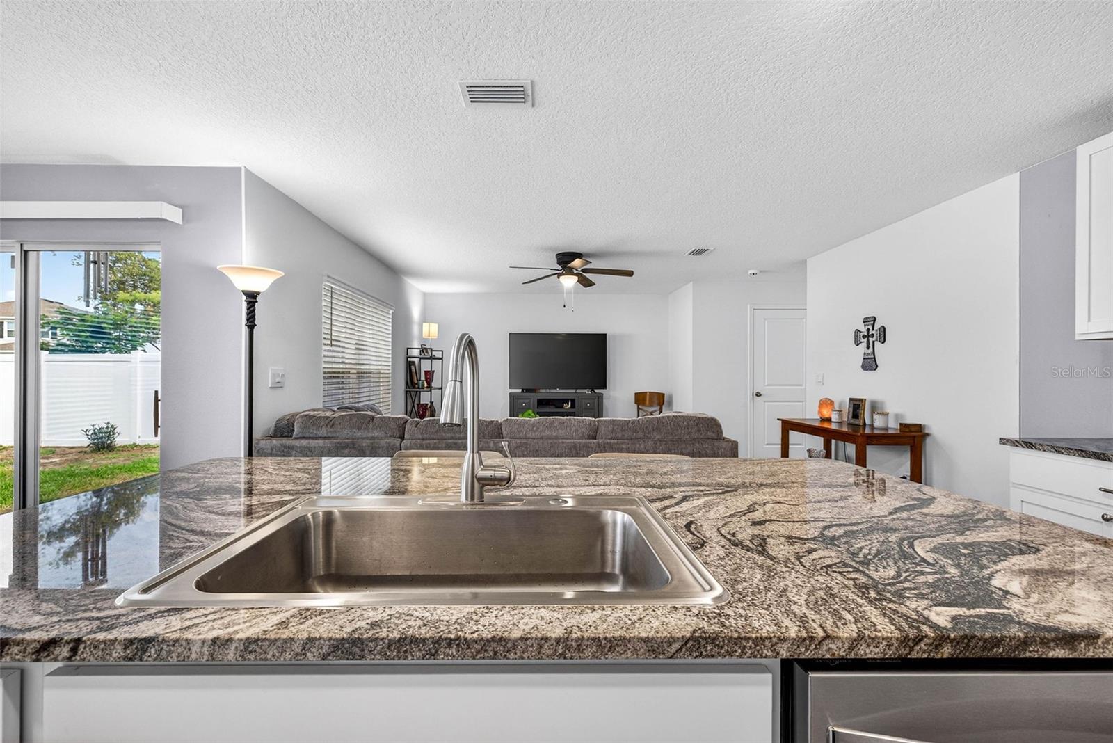 Image 9 of 40 For 13765 Whiskey Daisy Drive