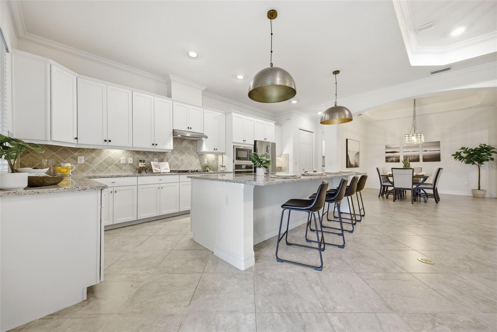 Image 12 of 39 For 12241 Perennial Place