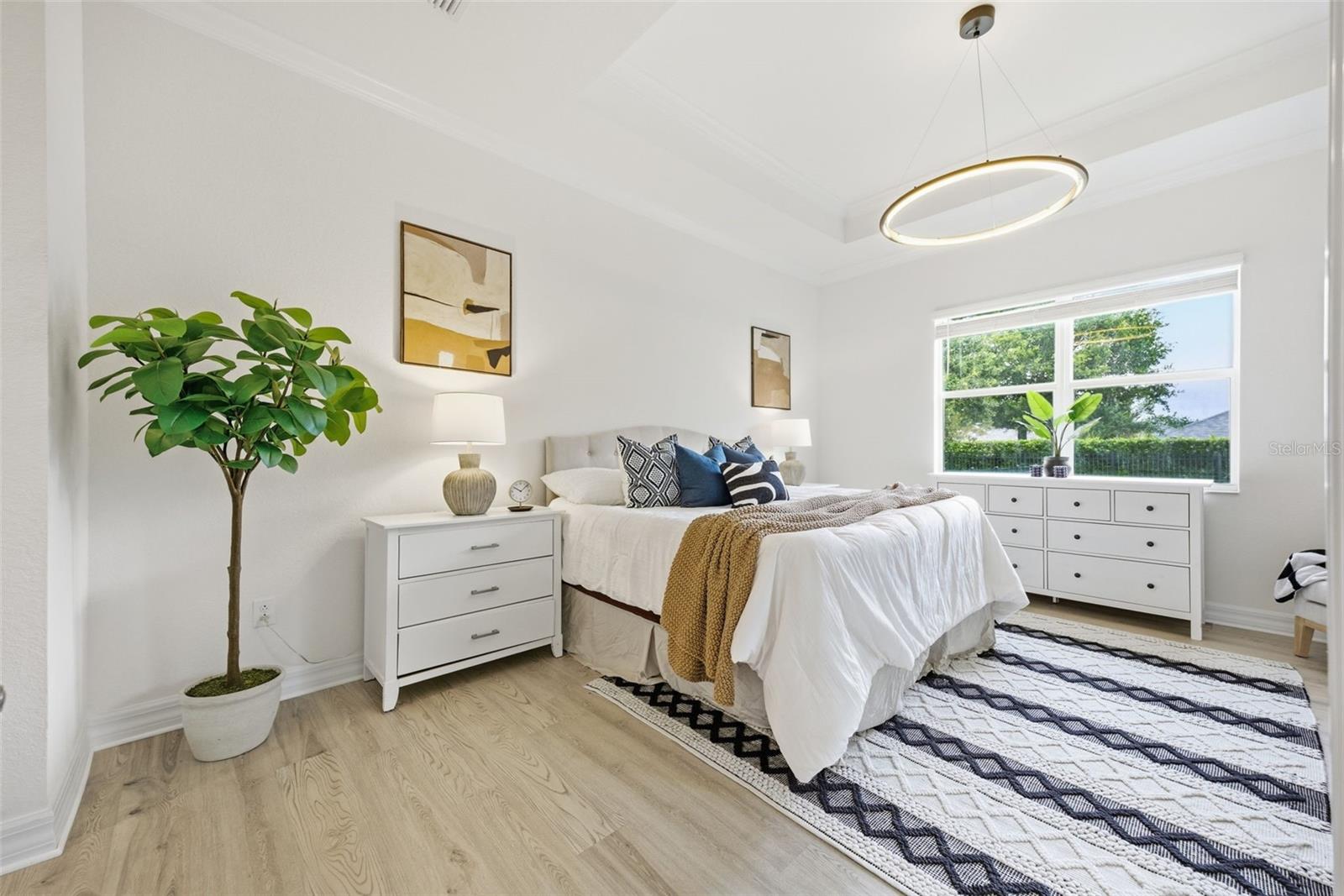 Image 16 of 39 For 12241 Perennial Place