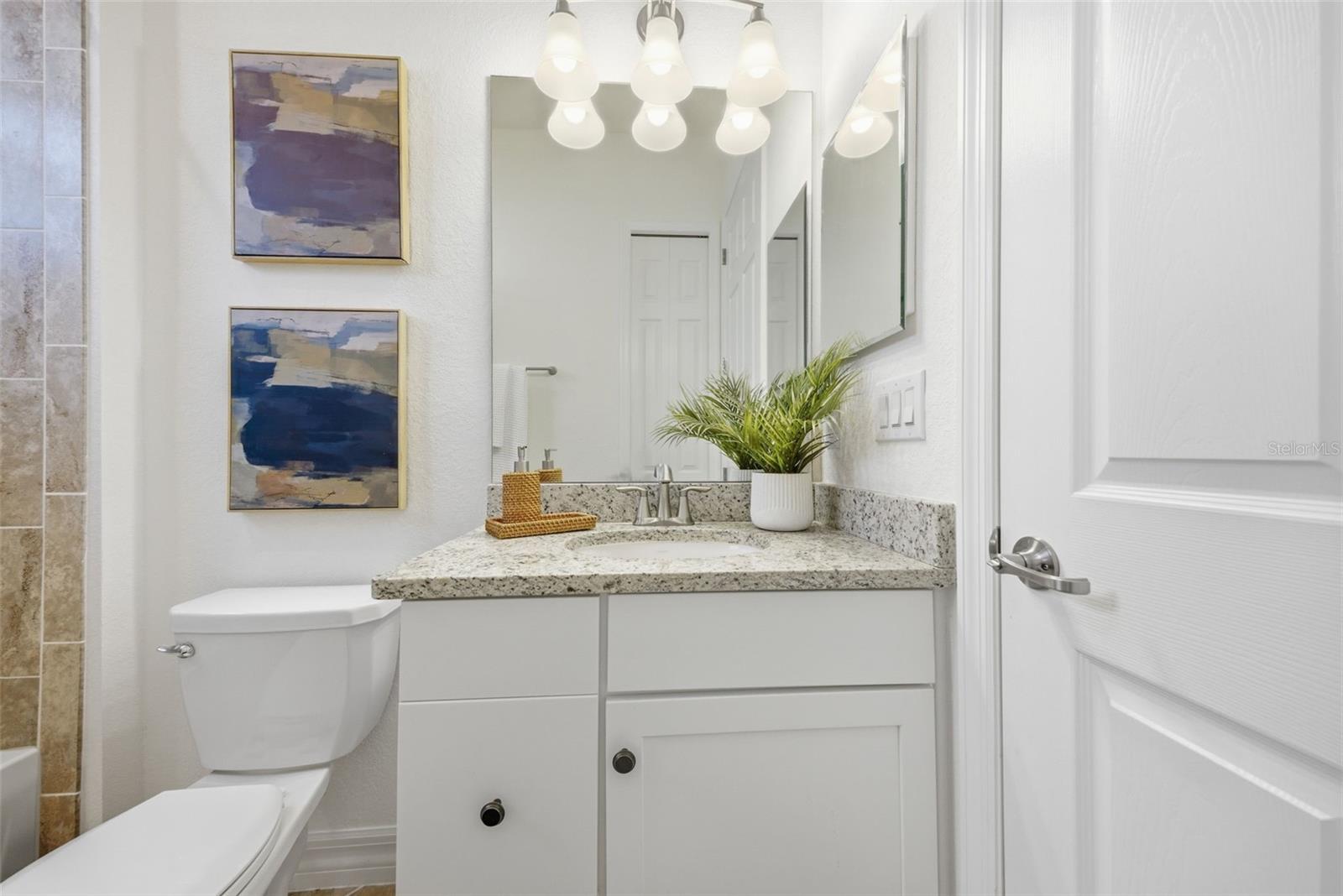 Image 24 of 39 For 12241 Perennial Place