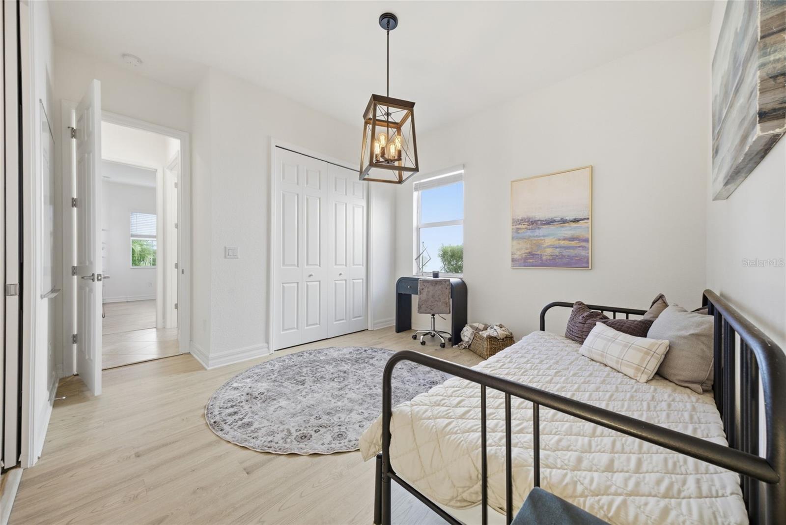 Image 26 of 39 For 12241 Perennial Place