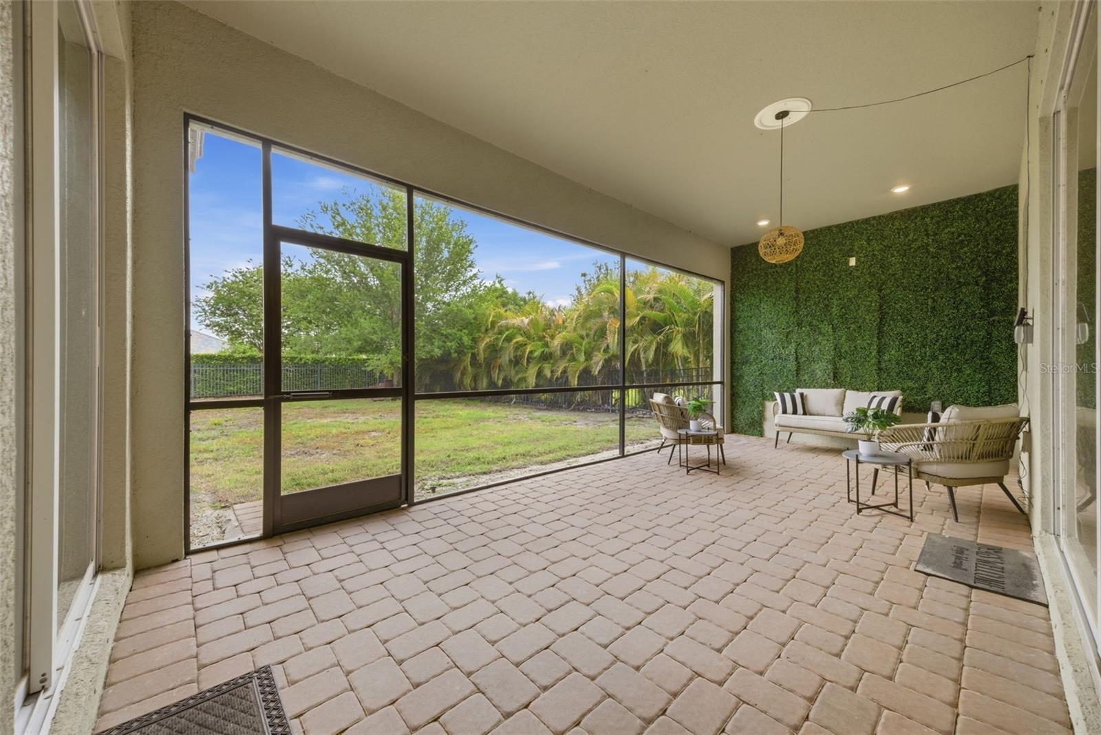 Image 31 of 39 For 12241 Perennial Place