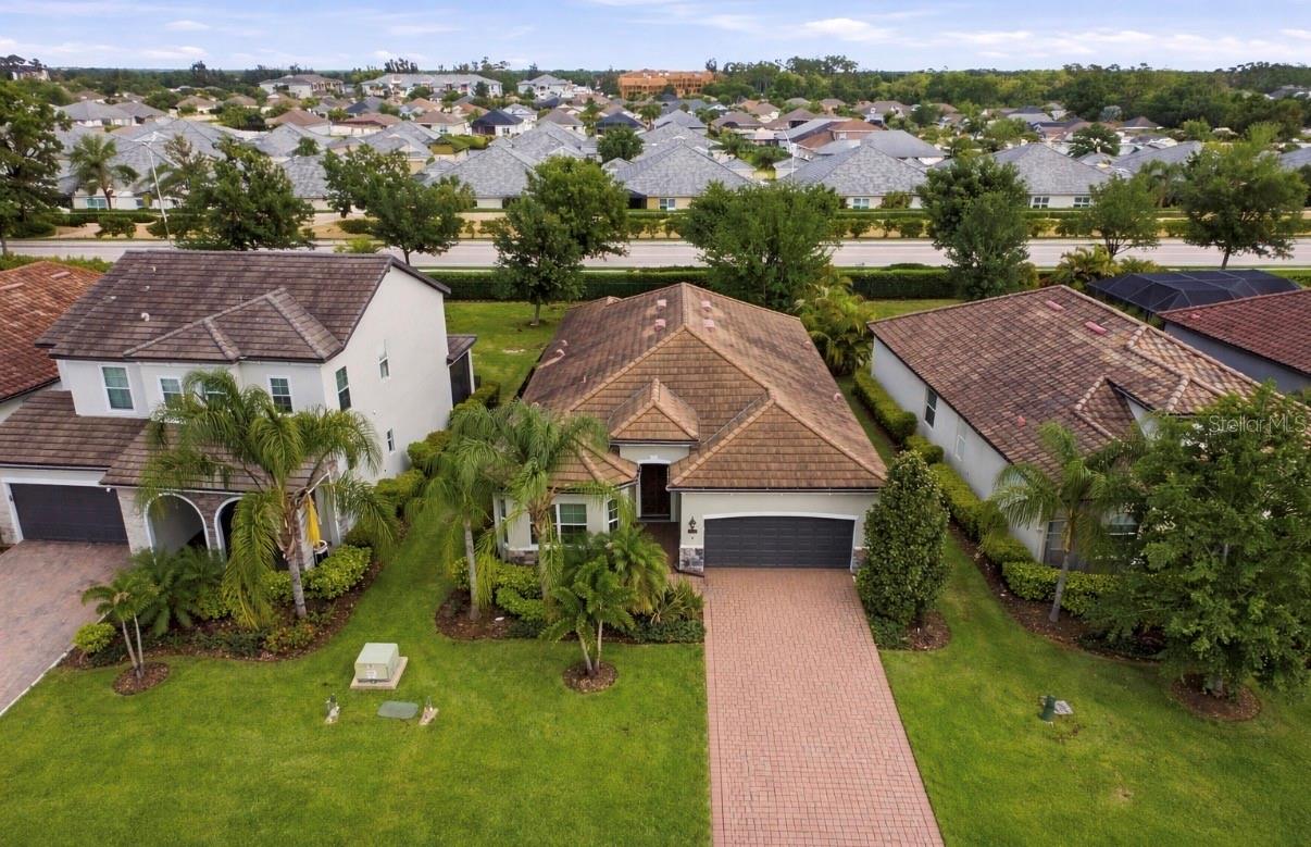 Image 34 of 39 For 12241 Perennial Place