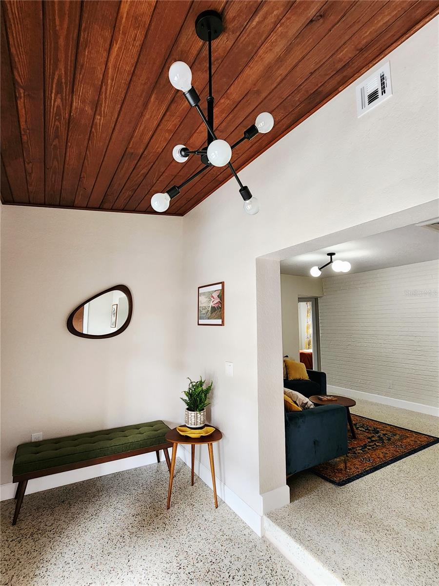 Image 3 of 27 For 345 55th Avenue S