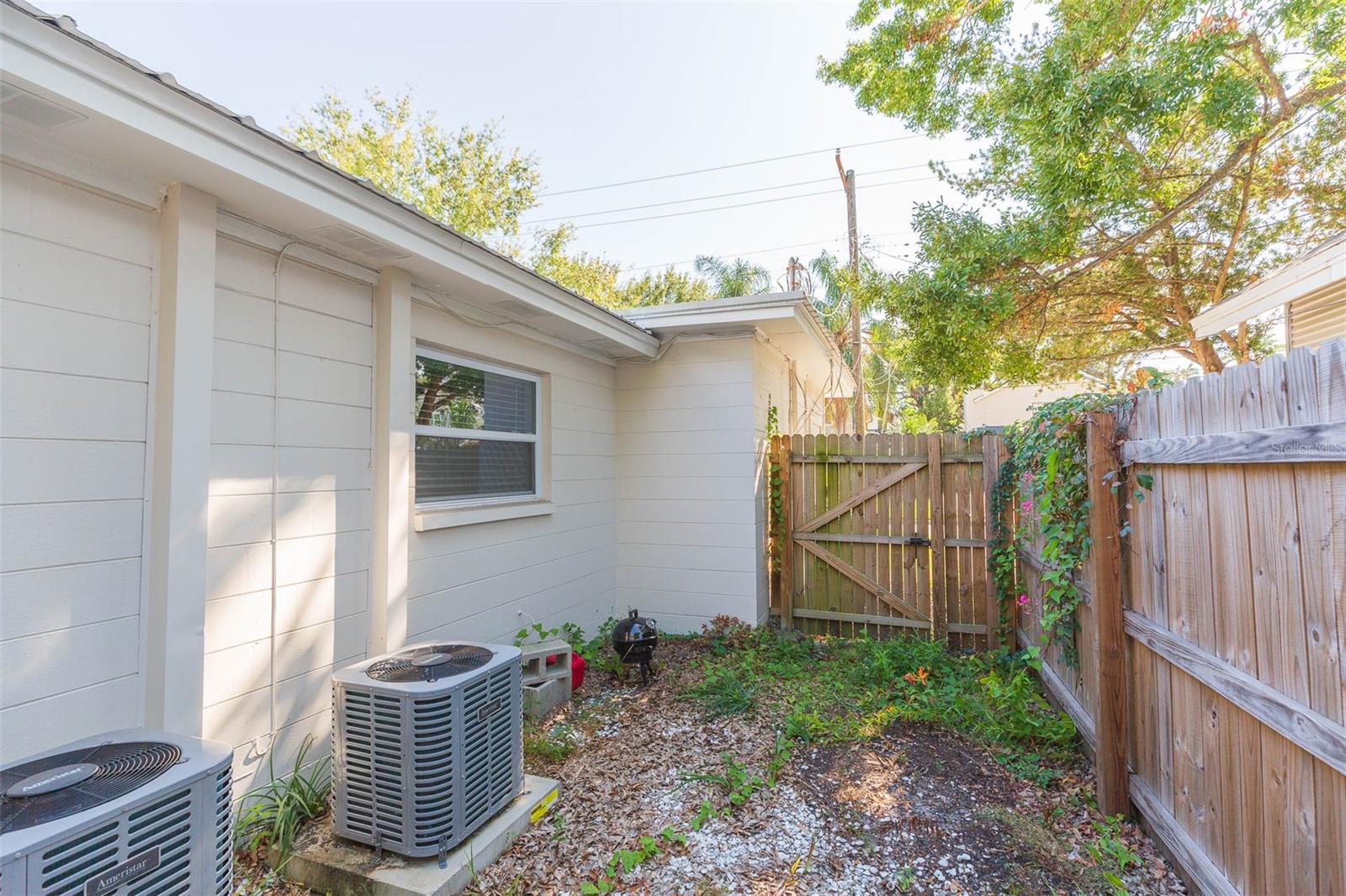 Image 13 of 15 For 3401 San Pedro Street