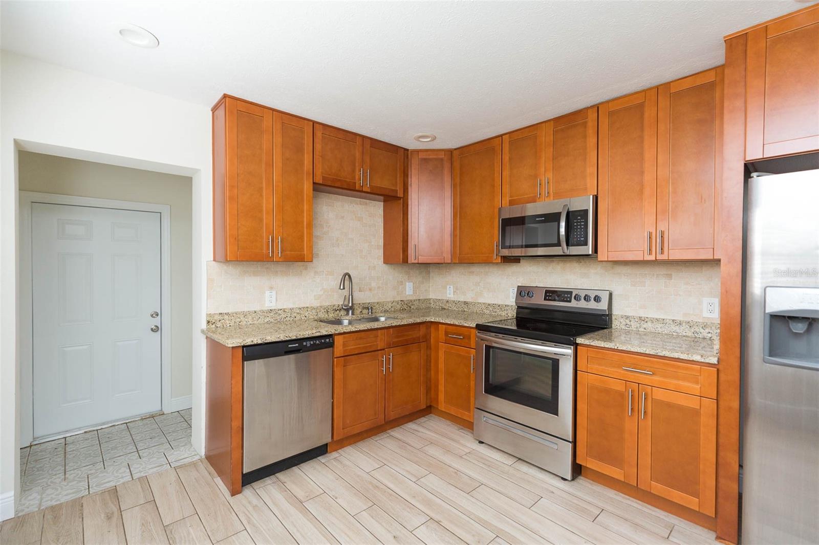 Image 4 of 15 For 3401 San Pedro Street