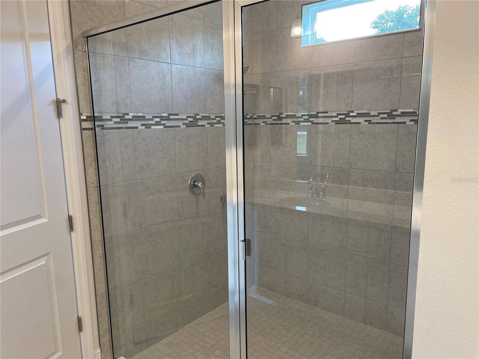 Image 17 of 19 For 10060 Dolphin Gull Circle