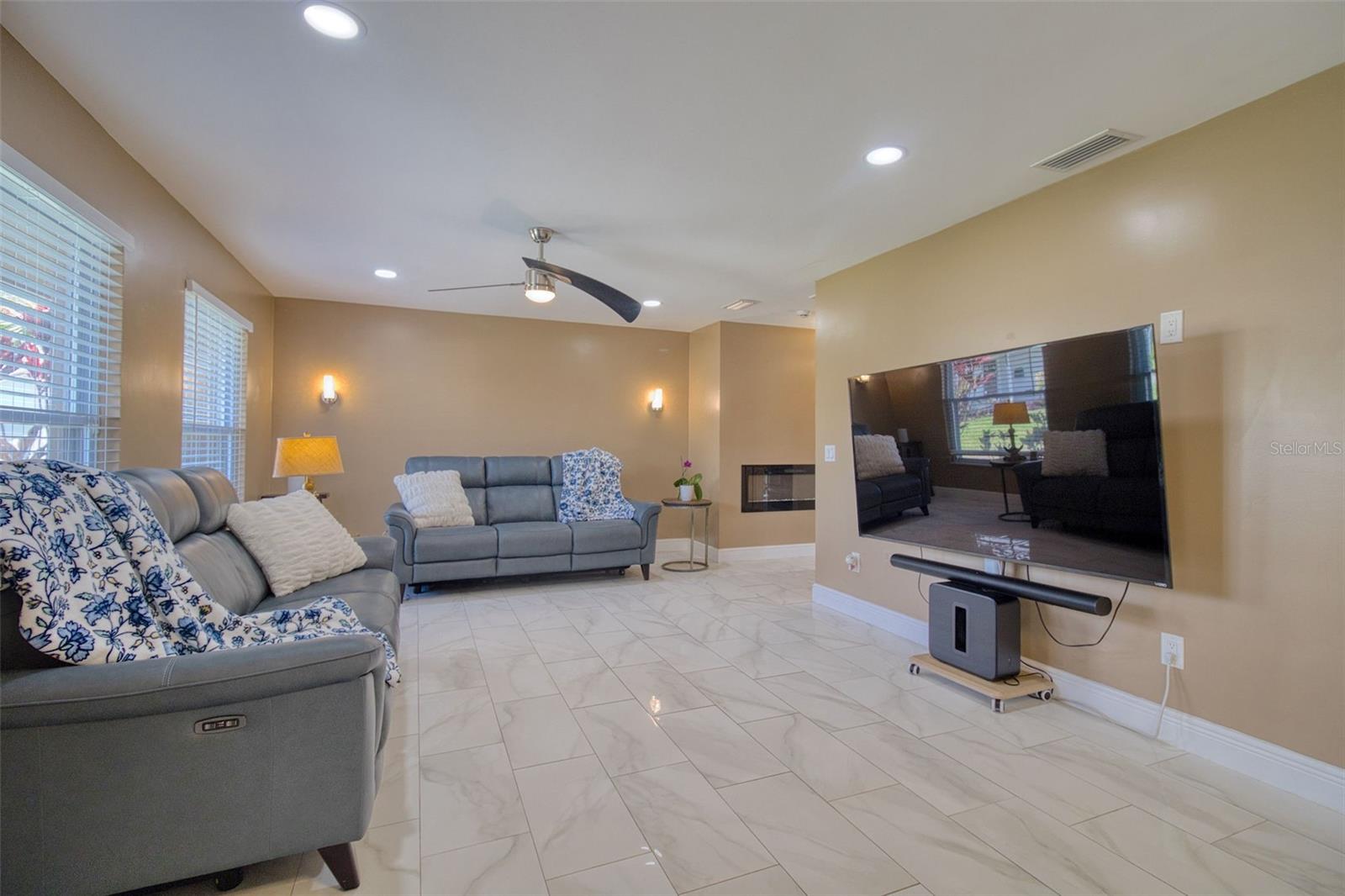 Image 10 of 62 For 2315 Minneola Road