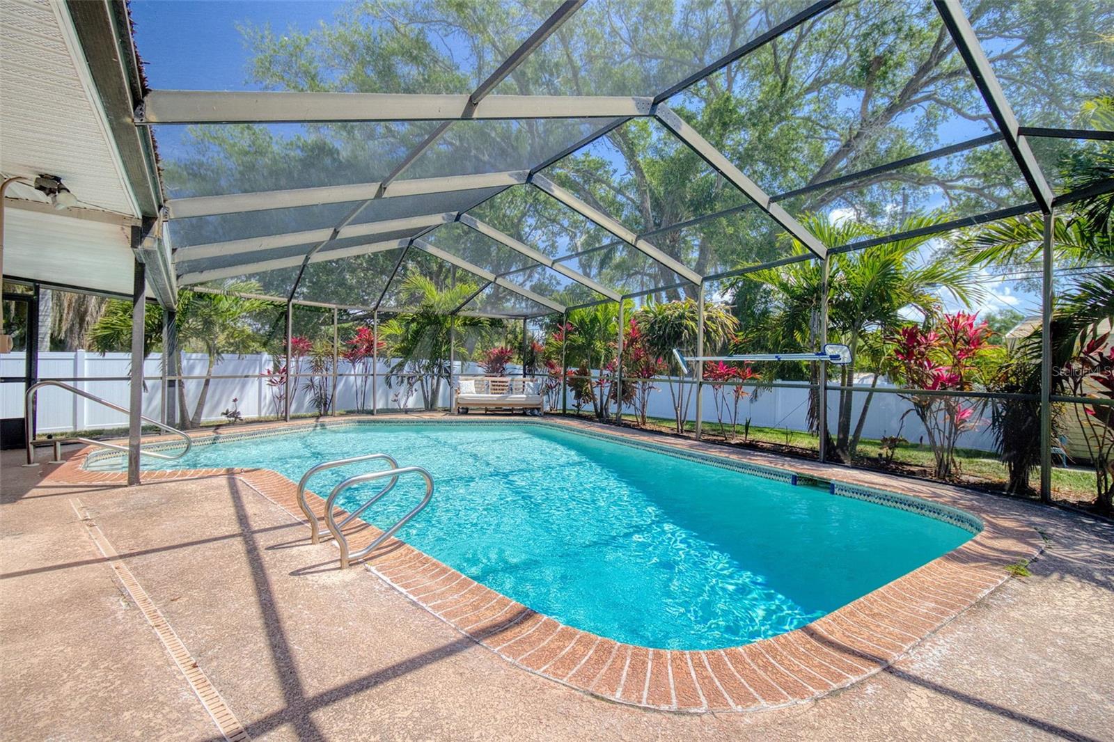 Image 40 of 62 For 2315 Minneola Road