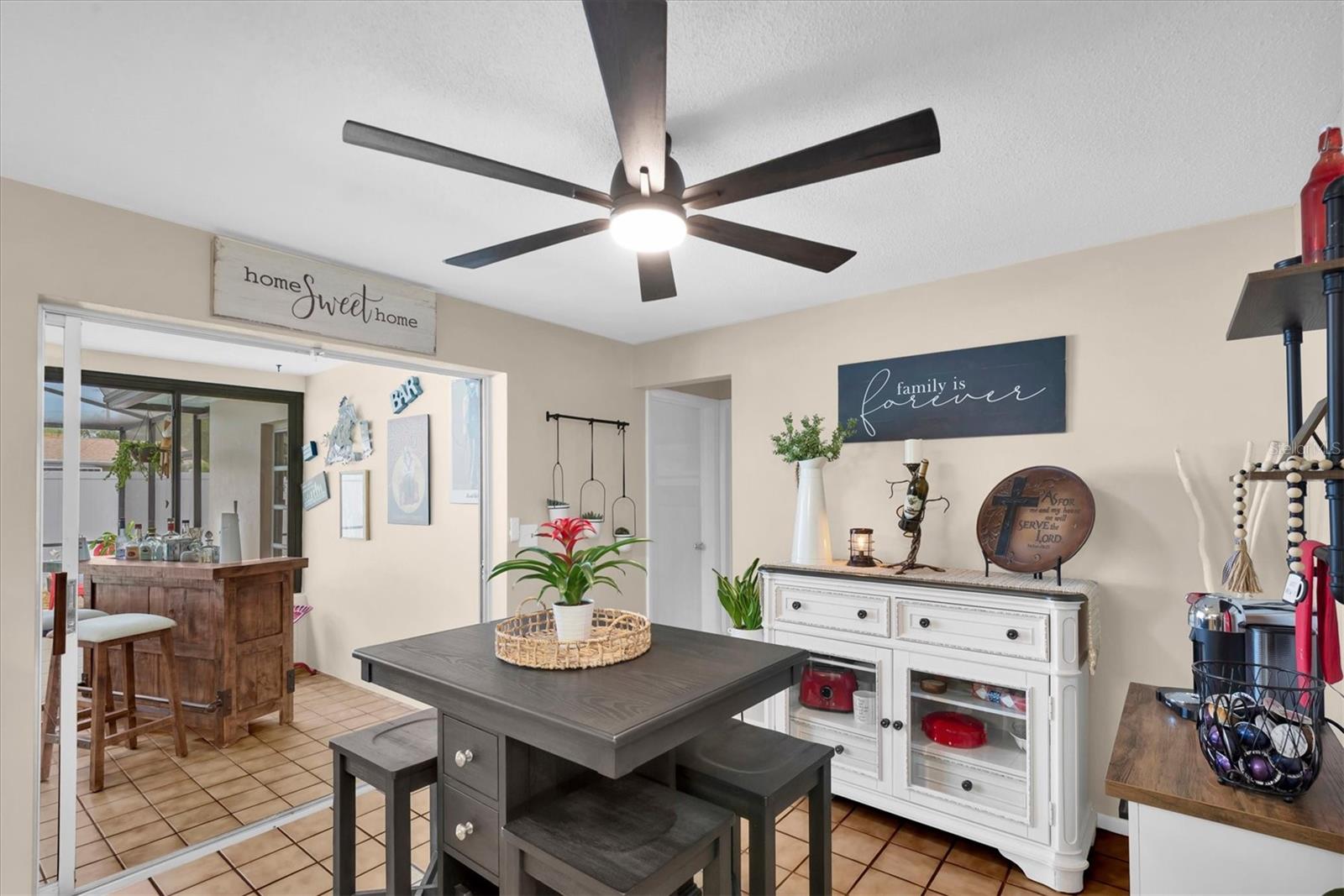 Image 18 of 56 For 14321 113th Avenue N