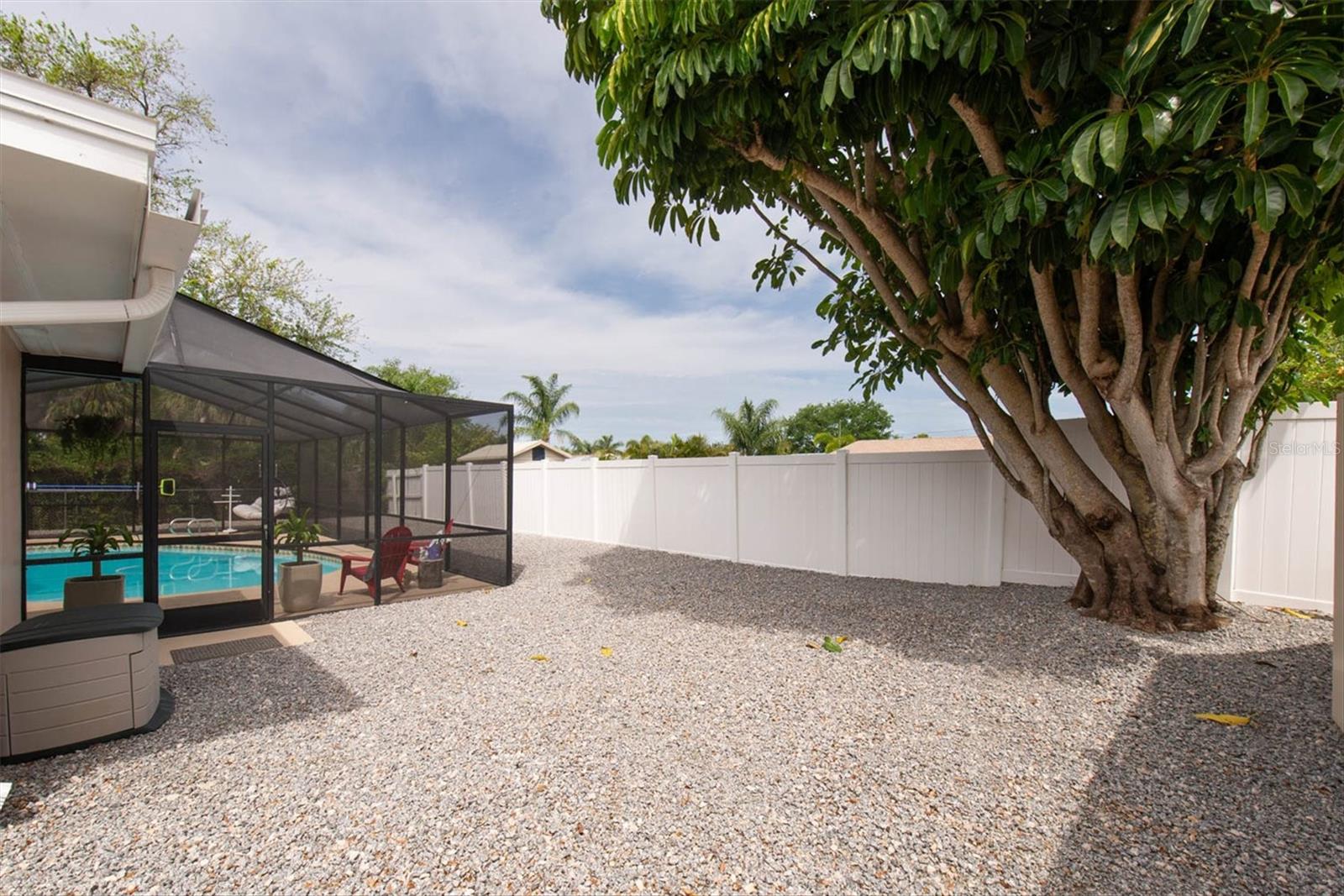 Image 42 of 56 For 14321 113th Avenue N