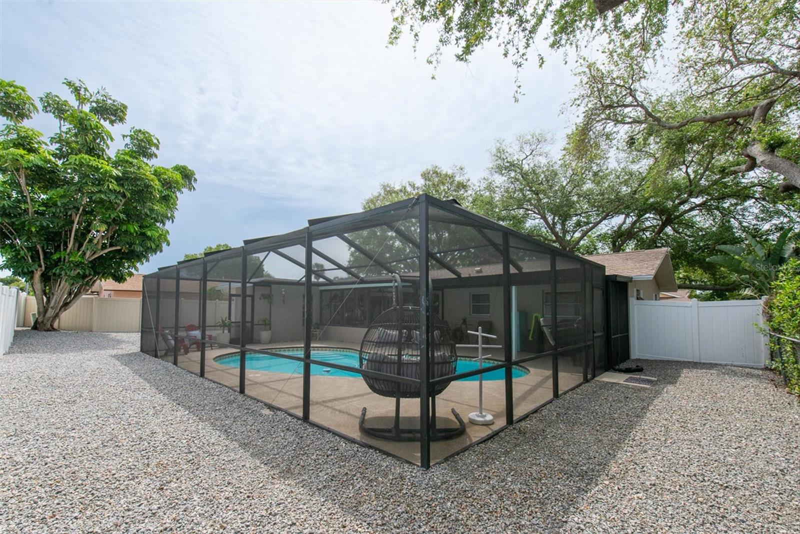 Image 44 of 56 For 14321 113th Avenue N