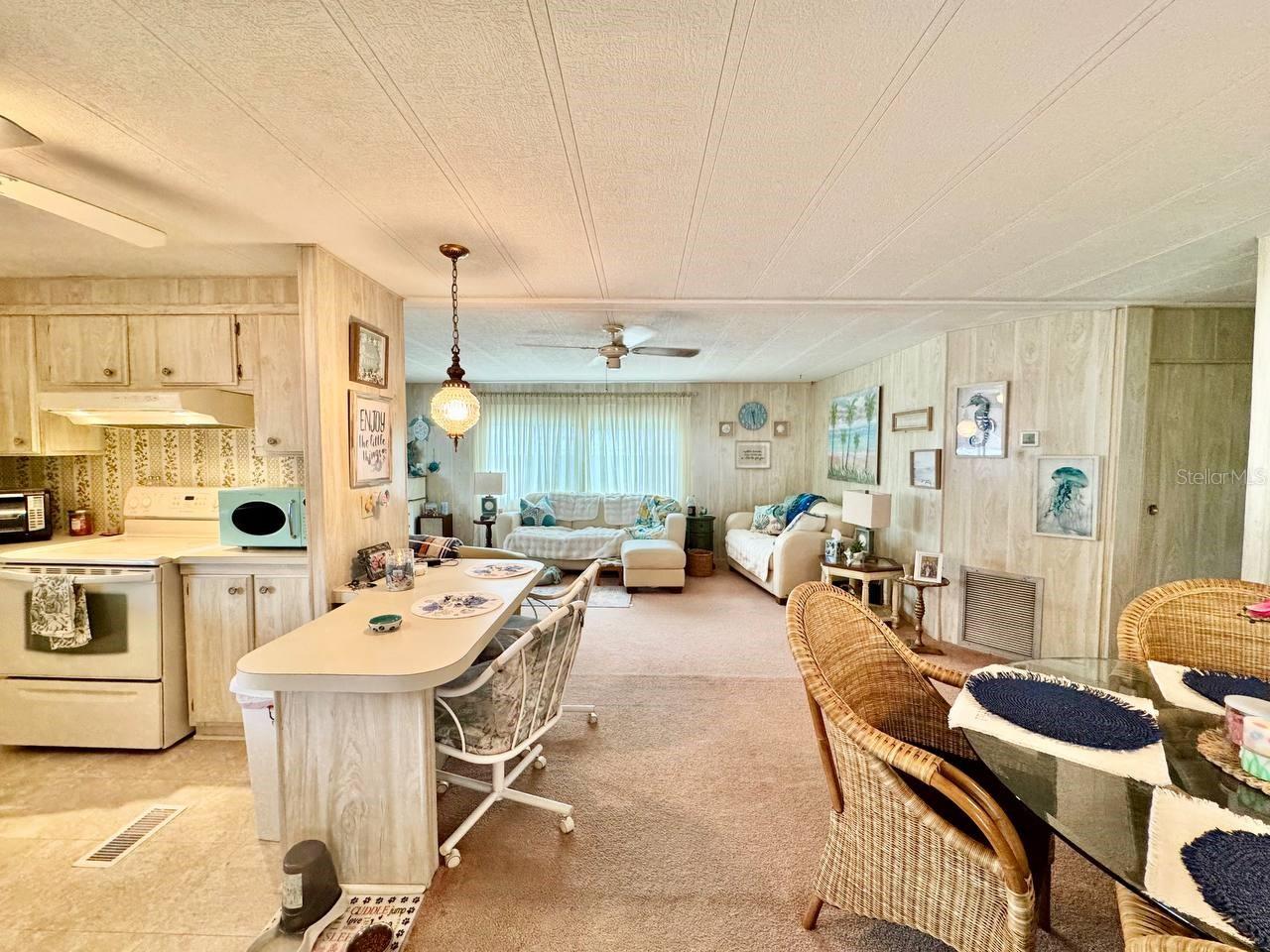 Image 5 of 36 For 89 Cypress Drive 5