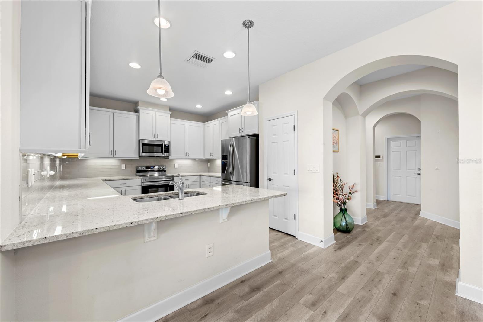 Image 10 of 50 For 718 Chipper Drive