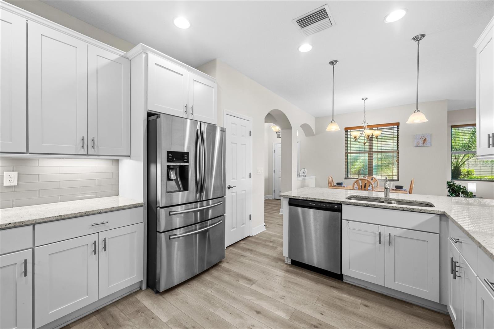 Image 13 of 50 For 718 Chipper Drive